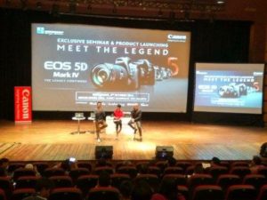EOS 5D Mark IV