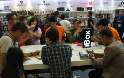 ANEKA GADGET CANGGIH MASA DEPAN HADIR DI TEKNOPOLIS 2017