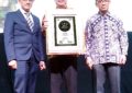 Polytron Raih Platinum di Indonesia Best Brand Award 2017