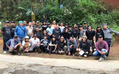 PEMAIN FILM WIRO SABLENG TANAM 212 BIBIT POHON DI HUTAN LINDUNG KAWAH PUTIH