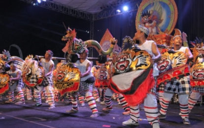 SANUR VILLAGE FESTIVAL KE XIII Mandala Giri Sebagai Orientasi Spiritual dan Kultural