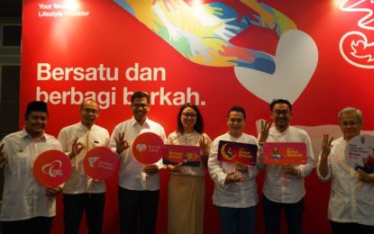 Bersatu dan Berbagi Berkah ala Tri