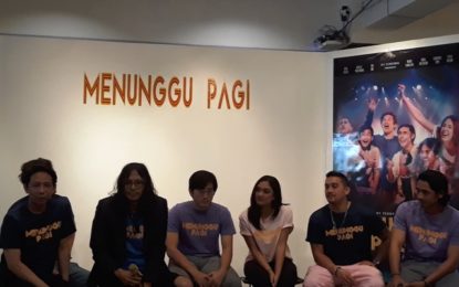 Teddy Soeriaatmadja Sajikan Konflik Anak Muda Metropolitan melalui Film ‘Menunggu Pagi’