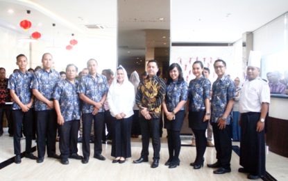 Ibu Iriana Kunjungi Aston Imperial Bekasi