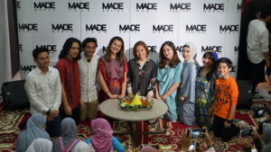 Syukuran Kantor Baru MADE Entertainment dan GCS di Taman Bona Indah, Jakarta Selatan.