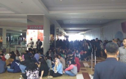 Tiket Tambahan dan Antrian Panjang untuk membeli Tiket Konser Westlife The Twenty Tour 2019