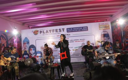 Road to Playfest 2019, Band Kotak dan Dead Bachelors Beraksi di Terowongan Jalan Kendal