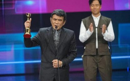 Penghargaan Legend Awards AMI 2020 Untuk Nike Ardila