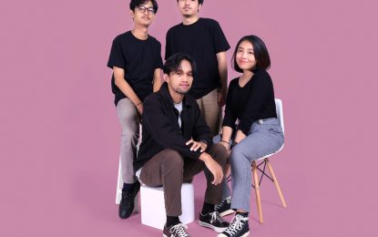 EAS.Y MERILIS SINGLE KEDUA, OPERA