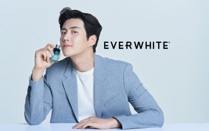 EVERWHITE Gandeng Aktor Korea Kim Seon Ho sebagai Brand Ambassador