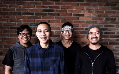 THE RAIN Merilis “Salam Dari Ibumu”