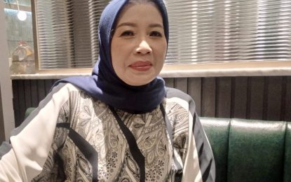 Perancang Busana Asal Surabaya Sita Soetanto, Berhasil Memikat Kedutaan Besar Mancanegara