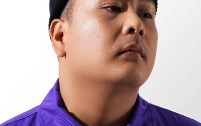 Dengan Petikan Gitar dan Suara Lembutnya, AZHR Meracik Ulang Single “Paper Heart”