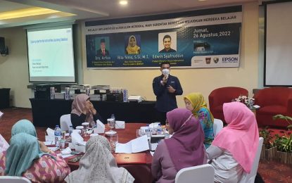 Dukung Sosialisasi Kurikulum Merdeka, Epson Indonesia Bekerja sama dengan Yayasan DEK dan Disdikbud Kota Padang