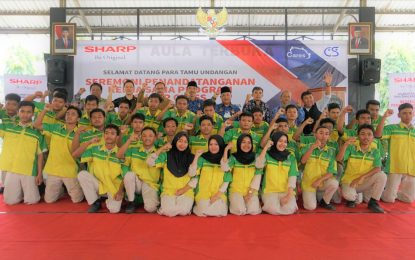 Sharp Class Kembali Hadir di SMKN 1 Blitar