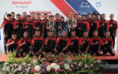 Melalui Program Sharp Class, Sharp Indonesia Berkomitmen Membangun Negeri