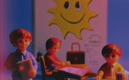 “Grand Failure”, Kolaborasi Menarik Antara Settle dan Bird Bone (Rusia) tentang Introspeksi dan Pertumbuhan