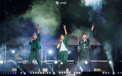 Malam Memorable di Candi Prambanan di Konser Westlife The Hits Tour 2024