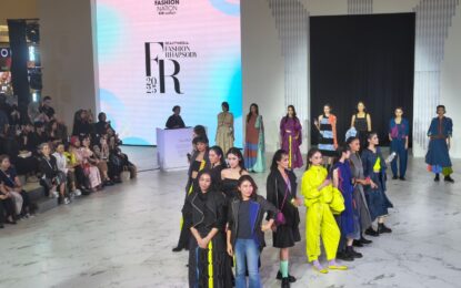 Motorola Meriahkan Beautynesia Fashion Rhapsody 2025 Dengan Memadukan Teknologi Smartphone dan Runway Style