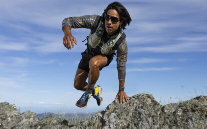 Garmin Hadirkan Instinct Crossover AMOLED, Hybrid Smartwatch Perpaduan Jam Analog dengan Layar AMOLED Cerah