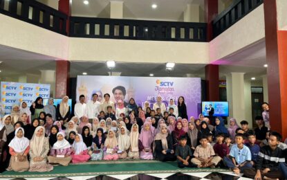 PEMAIN SINETRON “ISTIQOMAH CINTA” BERBAGI KEBAHAGIAAN BERSAMA ANAK-ANAK PANTI ASUHAN