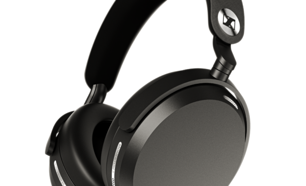 Uji Dengar Headphone Sennheiser MOMENTUM 5 Wireless: Detail, Dinamika, dan Emosi dalam Kemegahan Satu Panggung Suara